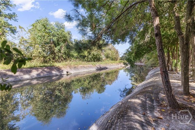 217 Bonaventure Road, Thunderbolt, GA 31404