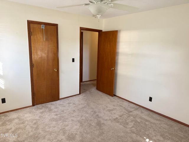 115 York Dr Drive, Greeneville, TN 37745