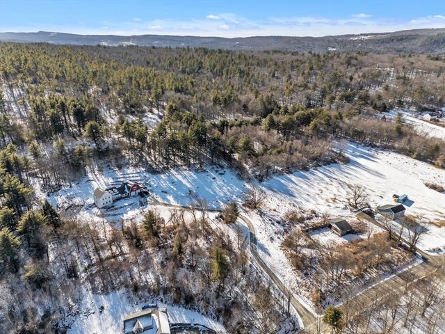 113 Fenton Road, Monson, MA 01057