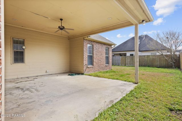 108 Fox Creek Drive, Youngsville, LA 70592