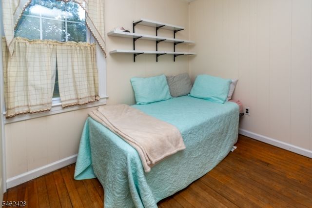 25 E Spring St, Somerville Boro, NJ 08876