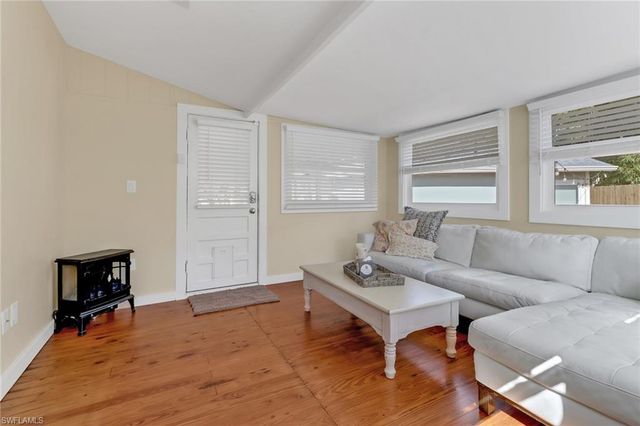 847 James ST, Fort Myers, FL 33916