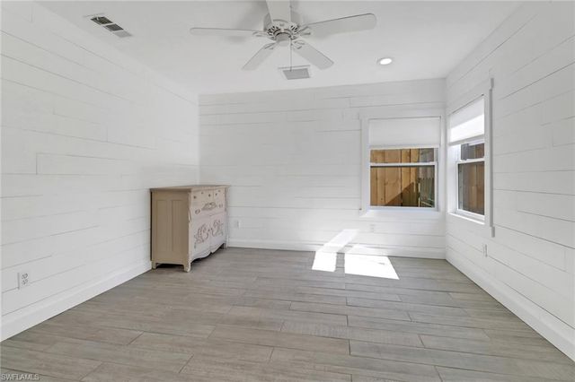 847 James ST, Fort Myers, FL 33916