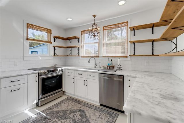 847 James ST, Fort Myers, FL 33916