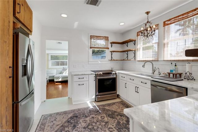 847 James ST, Fort Myers, FL 33916