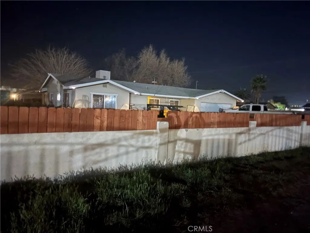 13413 Pauhaska, Apple Valley, CA 92308