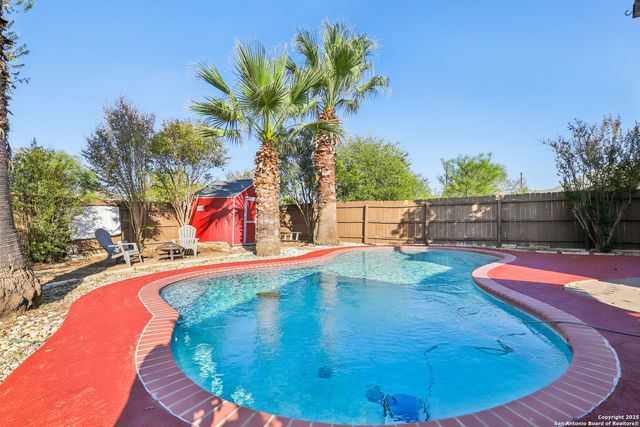 8915 Gathering Pass, Converse, TX 78109