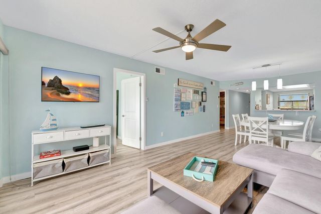 10310 S Ocean Drive 305, Jensen Beach, FL 34957