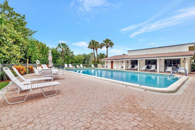 10310 S Ocean Drive 305, Jensen Beach, FL 34957