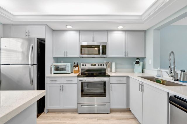10310 S Ocean Drive 305, Jensen Beach, FL 34957