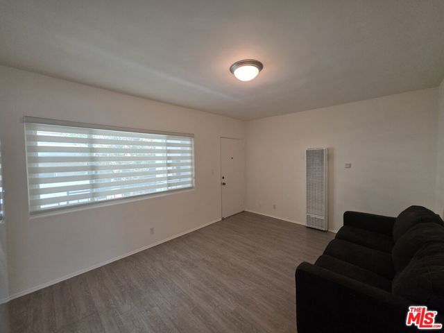 1433 Brockton Avenue 9, Los Angeles, CA 90025