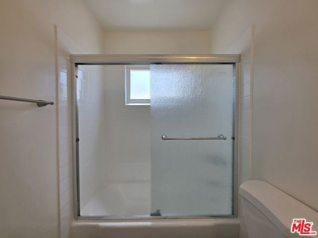 1433 Brockton Avenue 9, Los Angeles, CA 90025