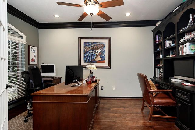 31 Bluff Creek Place, The Woodlands, TX 77382