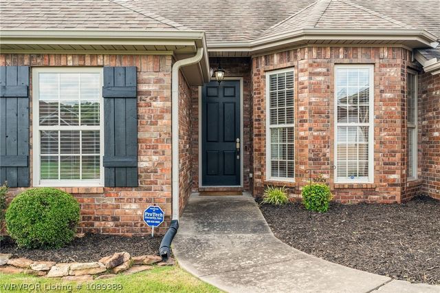 3309 Golf Course Drive, Alma, AR 72921