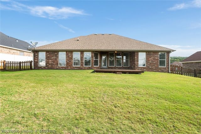 3309 Golf Course Drive, Alma, AR 72921