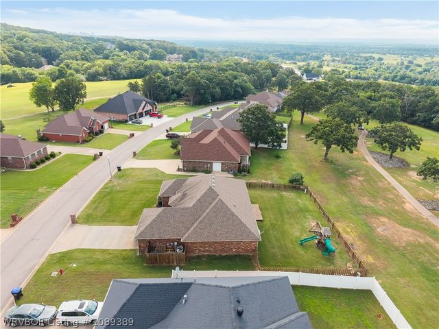 3309 Golf Course Drive, Alma, AR 72921