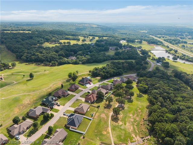 3309 Golf Course Drive, Alma, AR 72921