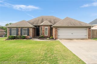3309 Golf Course Drive, Alma, AR 72921