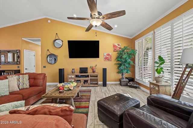 24806 S LAKEWOOD Drive, Sun Lakes, AZ 85248
