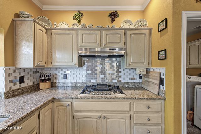 24806 S LAKEWOOD Drive, Sun Lakes, AZ 85248