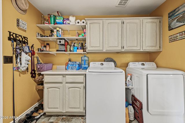 24806 S LAKEWOOD Drive, Sun Lakes, AZ 85248
