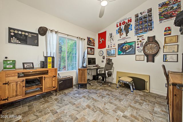 24806 S LAKEWOOD Drive, Sun Lakes, AZ 85248