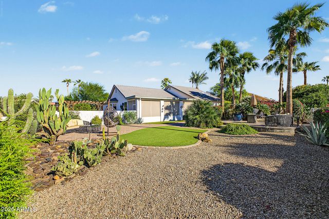 24806 S LAKEWOOD Drive, Sun Lakes, AZ 85248