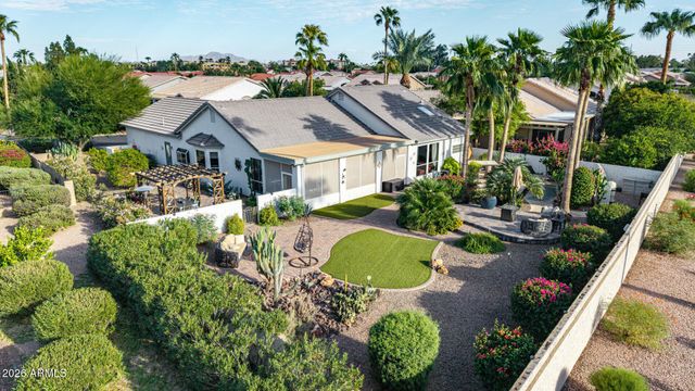 24806 S LAKEWOOD Drive, Sun Lakes, AZ 85248