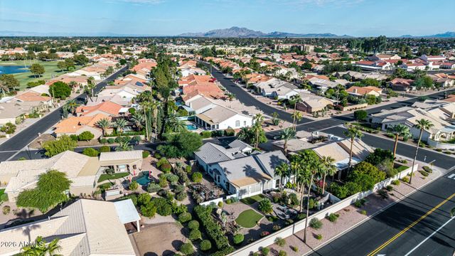 24806 S LAKEWOOD Drive, Sun Lakes, AZ 85248