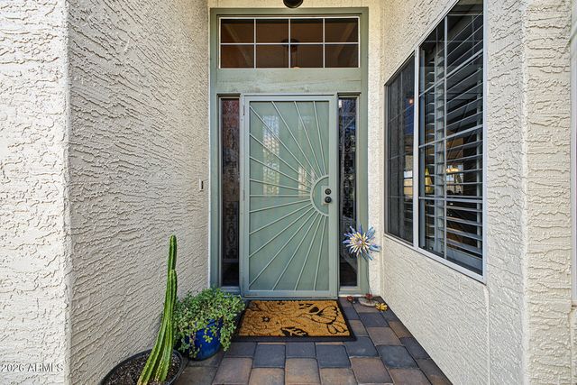 24806 S LAKEWOOD Drive, Sun Lakes, AZ 85248