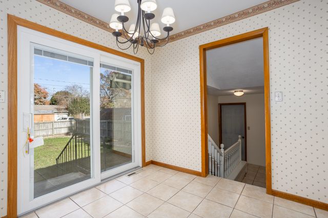 609 E Edgewood Street, Springfield, MO 65807