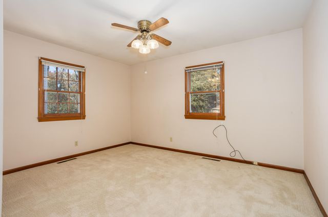 609 E Edgewood Street, Springfield, MO 65807