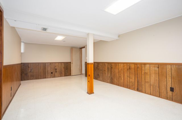 609 E Edgewood Street, Springfield, MO 65807