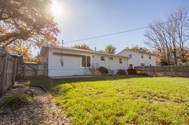 609 E Edgewood Street, Springfield, MO 65807