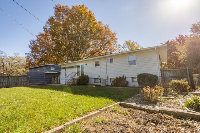 609 E Edgewood Street, Springfield, MO 65807