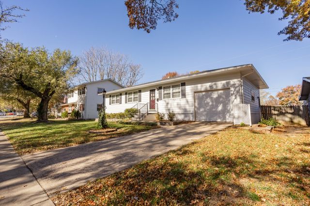 609 E Edgewood Street, Springfield, MO 65807