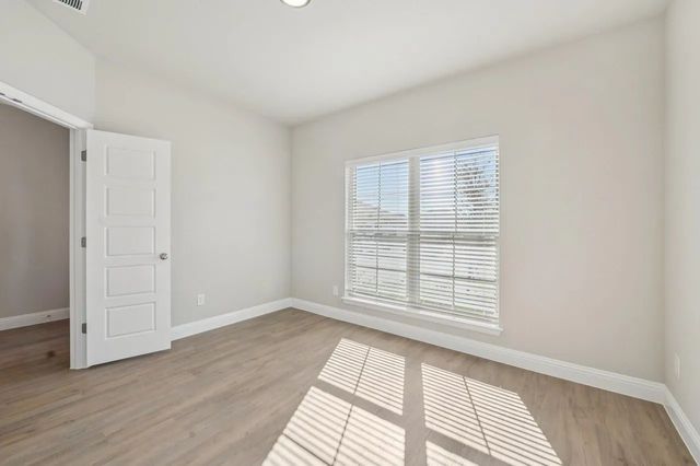 1033 Nighthawk Trail, Alvarado, TX 76009