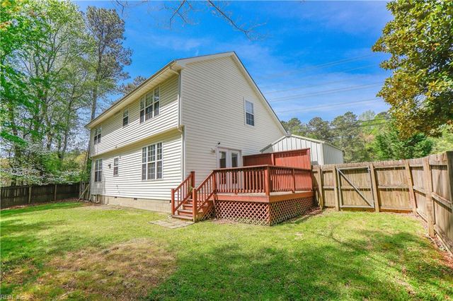 716 Old Williamsburg RD, Yorktown, VA 23690