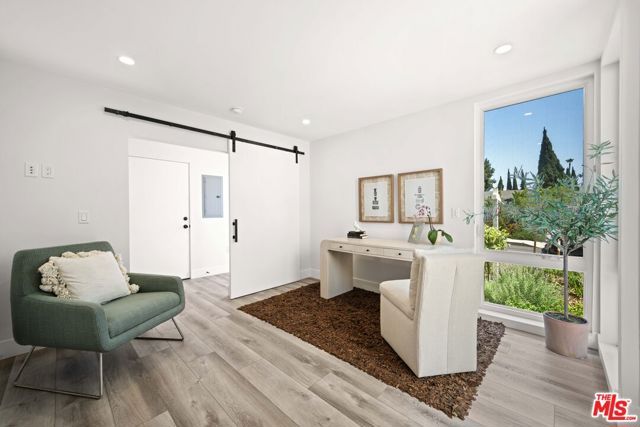 1959 Preuss Road, Los Angeles, CA 90034