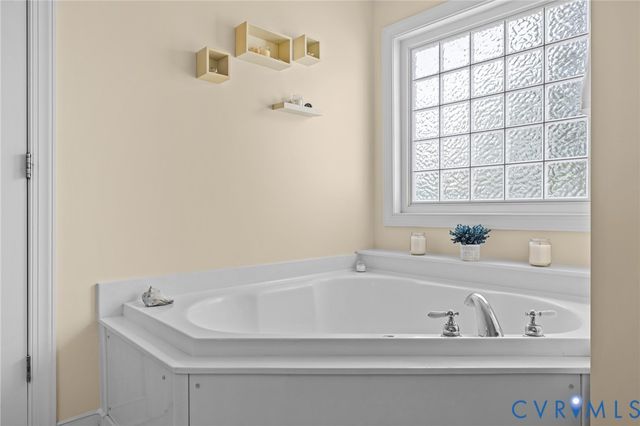 9066 Old Springfield Rd, Glen Allen, VA 23060