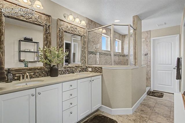 6712 Lucky Star Lane, Colorado Springs, CO 80923
