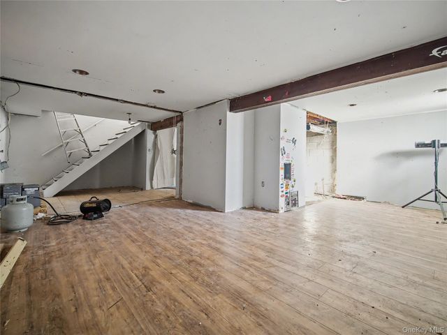 39 Brothers Road, Poughquag, NY 12570