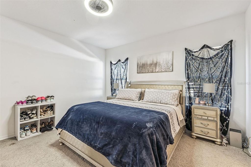 Image 13 of property listing at 5829 BOVINE DRIVE, St Cloud, FL 34771