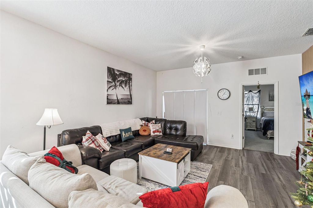 Image 7 of property listing at 5829 BOVINE DRIVE, St Cloud, FL 34771