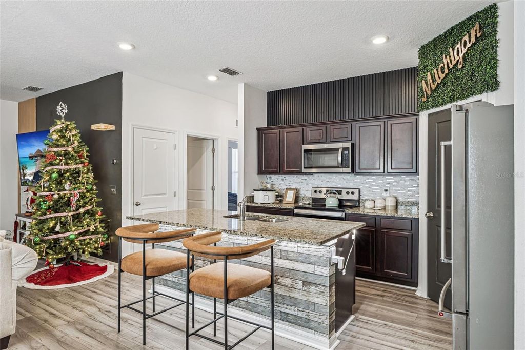 Image 8 of property listing at 5829 BOVINE DRIVE, St Cloud, FL 34771