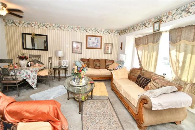 12902 S Berendo, Gardena, CA 90247