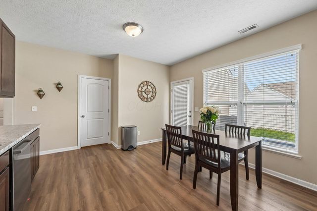 2410 Cypress Point Road, Grove City, OH 43123