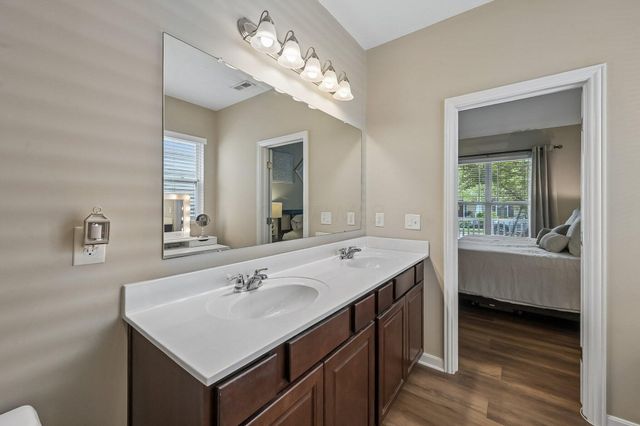 2410 Cypress Point Road, Grove City, OH 43123