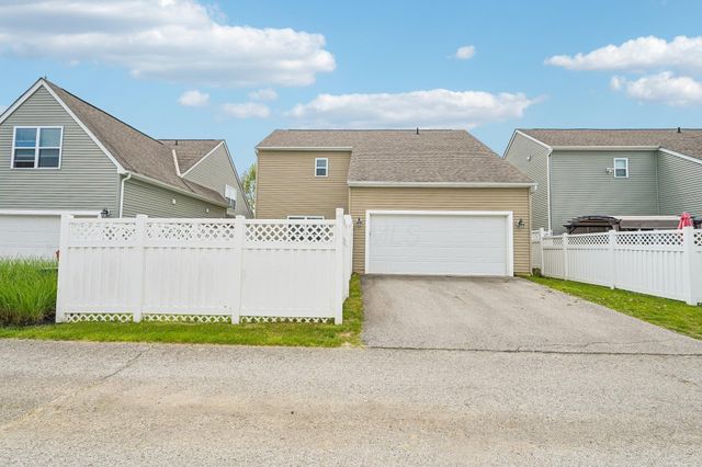 2410 Cypress Point Road, Grove City, OH 43123