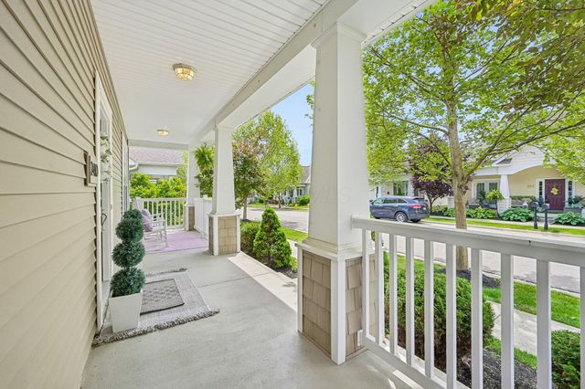2410 Cypress Point Road, Grove City, OH 43123